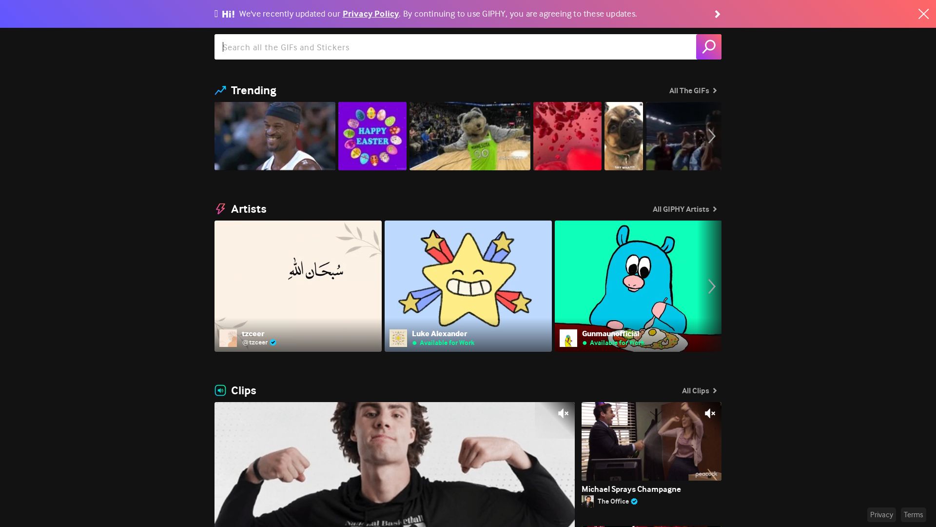 État du site web giphy.com est   EN LIGNE